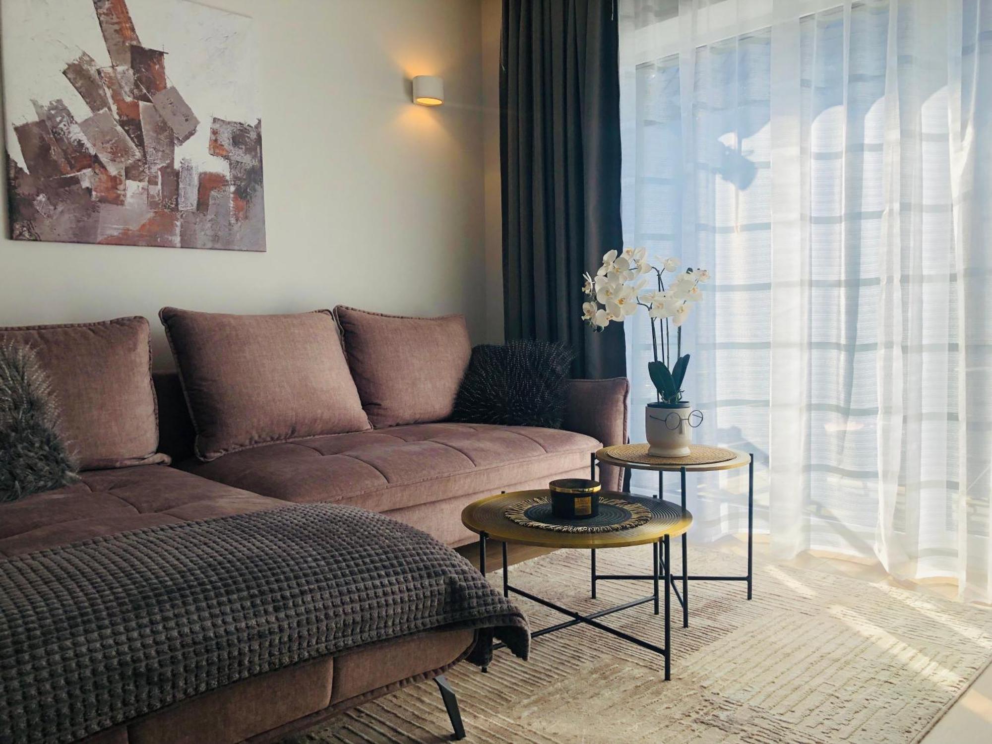 Luxurious Apartment In The Heart Of Old Town With Parking Kaunas Buitenkant foto